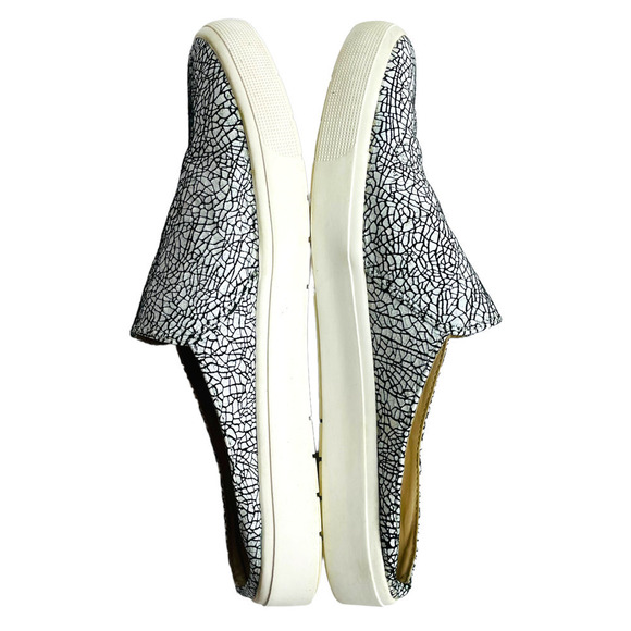🍀LOGO Lori Goldstein Women's Black White Crackle Print Slip On Loafers Size 7 M - Picture 7 of 9